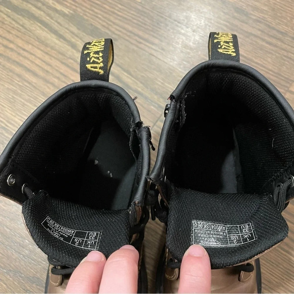 Dr.Martens Kids 1460 Boots vegan lace up boots ROSE GOLD CHROME PAINT METALLIC - Picture 10 of 16